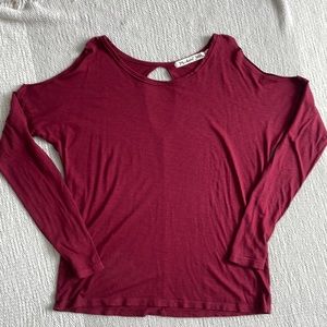 Michael stars burgundy colored cold shoulder long sleeve T-shirt one size